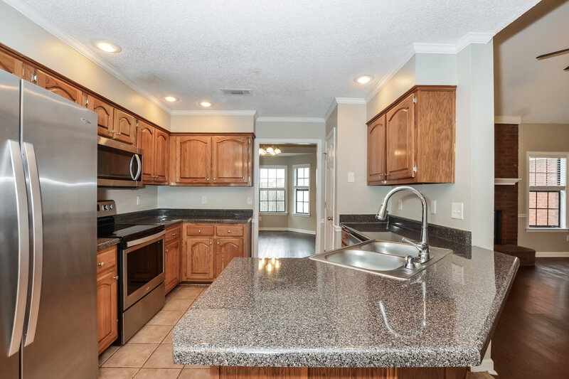 1,915/Mo, 3549 Earlynn Dr Bartlett, TN 38133 Kitchen View 2
