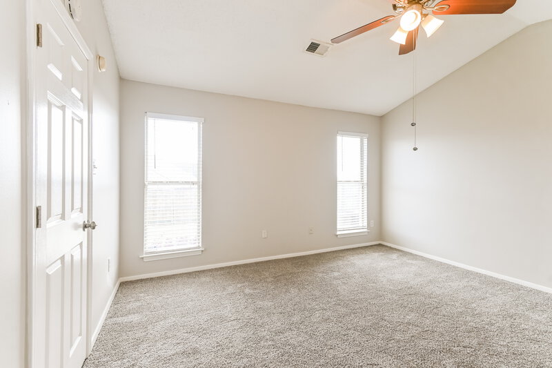 1,655/Mo, 4255 Man Of War Dr Southaven, MS 38671 Main Bedroom View