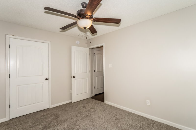 1,860/Mo, 9426 Darren Circle S Cordova, TN 38018 Bedroom View 4