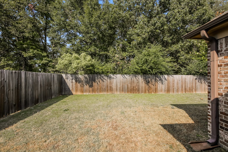 2,610/Mo, 9480 Eckley Pl Cordova, TN 38018 Rear View