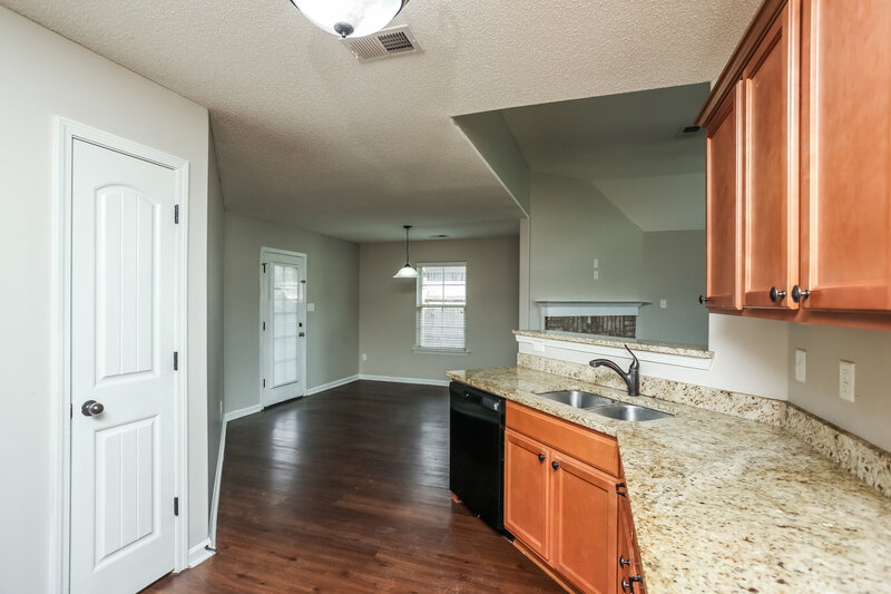 2,810/Mo, 9476 Eckley Pl Cordova, TN 38018 Kitchen View 2
