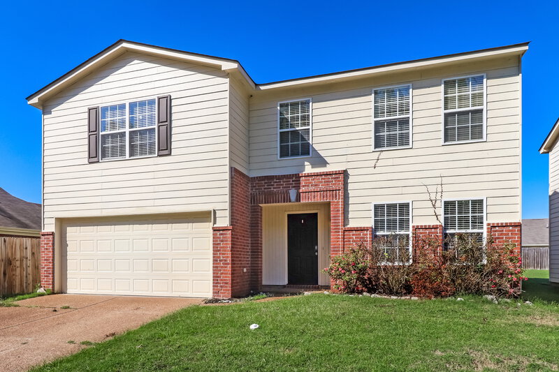 1,585/Mo, 10216 Cottage Farms Dr Cordova, TN 38016 Front View