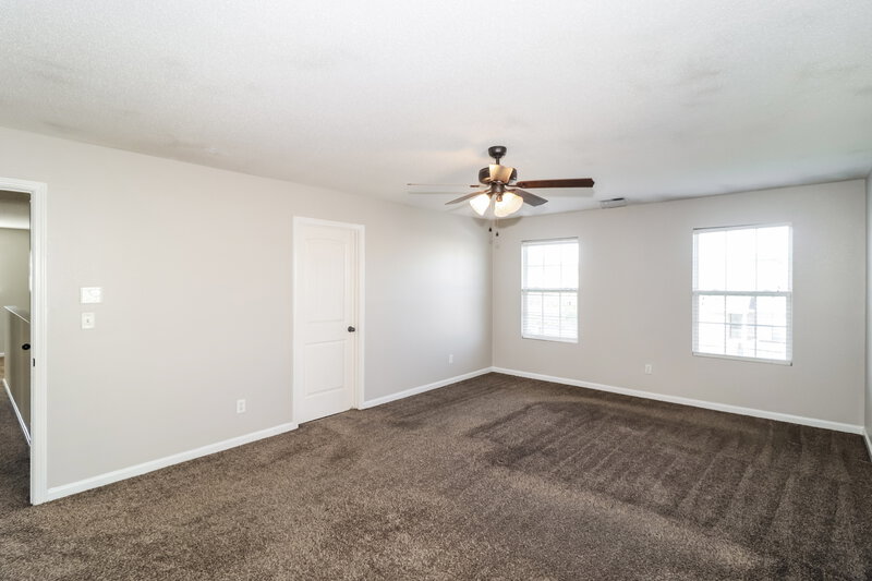 1,585/Mo, 10216 Cottage Farms Dr Cordova, TN 38016 Main Bedroom View 3