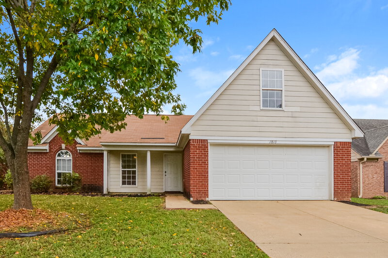 2,400/Mo, 1813 Cherry Creek Dr Southaven, MS 38671 External View