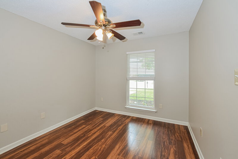 2,400/Mo, 1813 Cherry Creek Dr Southaven, MS 38671 Bedroom View
