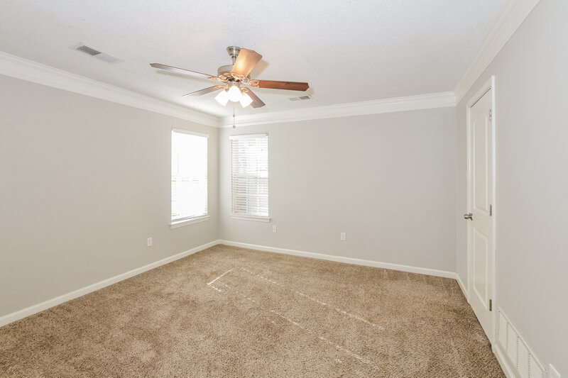 1,810/Mo, 9761 W Dogwood Court Olive Branch, MS 38654 Main Bedroom View