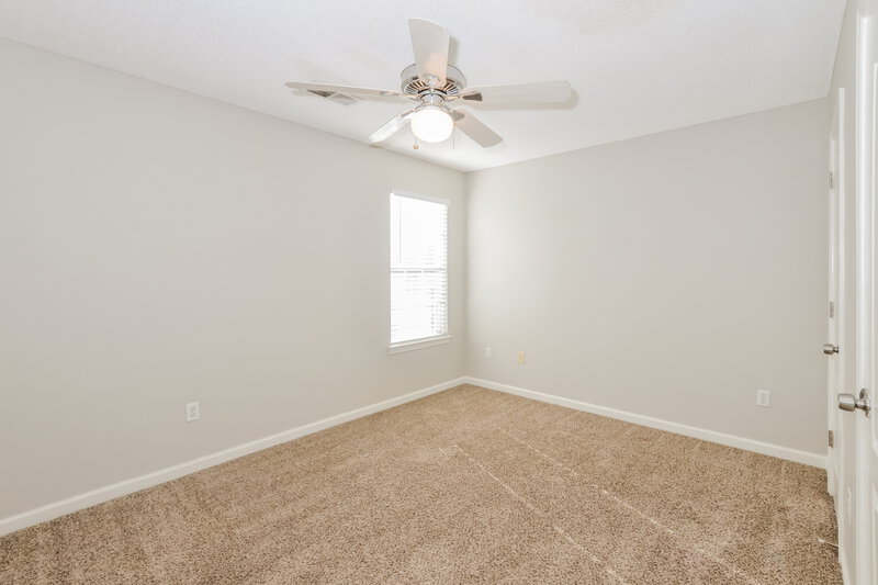 1,810/Mo, 9761 W Dogwood Court Olive Branch, MS 38654 Bedroom View