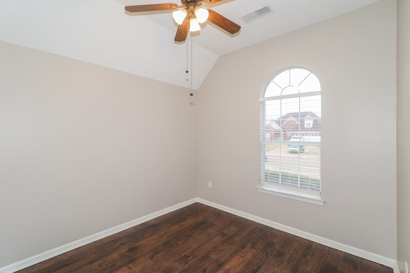 2,065/Mo, 13078 Braybourne Pkwy Olive Branch, MS 38654 Bedroom View 2