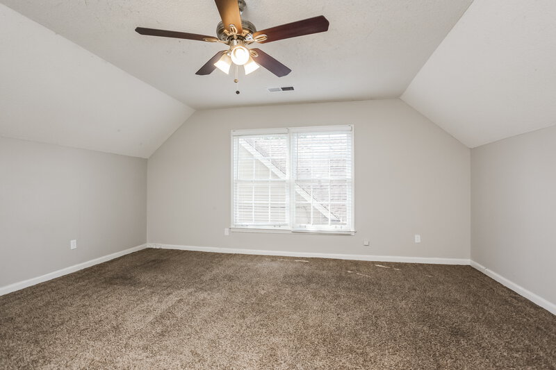 1,735/Mo, 8159 N Creekside Cir Memphis, TN 38016 Bedroom View