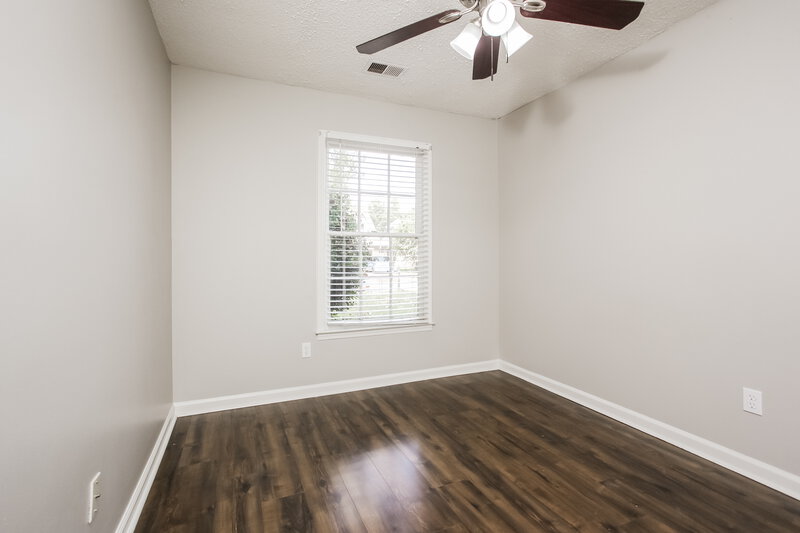 1,735/Mo, 8159 N Creekside Cir Memphis, TN 38016 Bedroom View 2