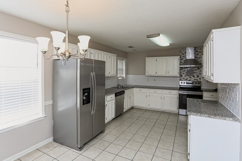 3,230/Mo, 2729 Fletcher Crest Cv Cordova, TN 38016 Kitchen View