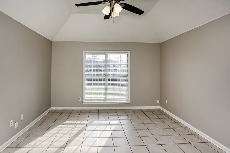 3,230/Mo, 2729 Fletcher Crest Cv Cordova, TN 38016 Main Bedroom View