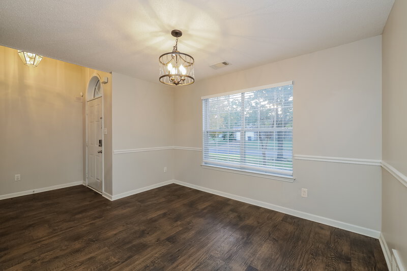 2,470/Mo, 375 Dogwood Springs Dr Oakland, TN 38060 Dining Room View