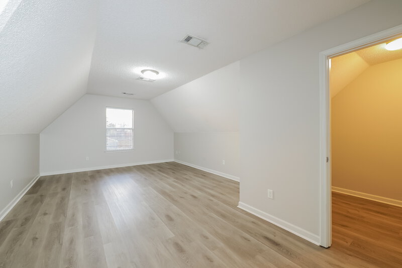 2,470/Mo, 375 Dogwood Springs Dr Oakland, TN 38060 Bedroom View 2