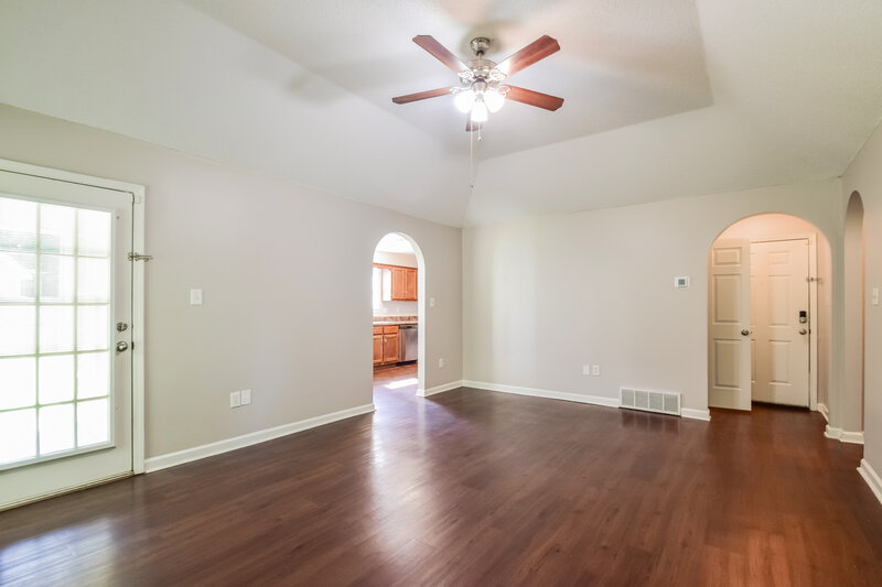 1,840/Mo, 6205 Morgan Manor Cv Olive Branch, MS 38654 Living Room View 3