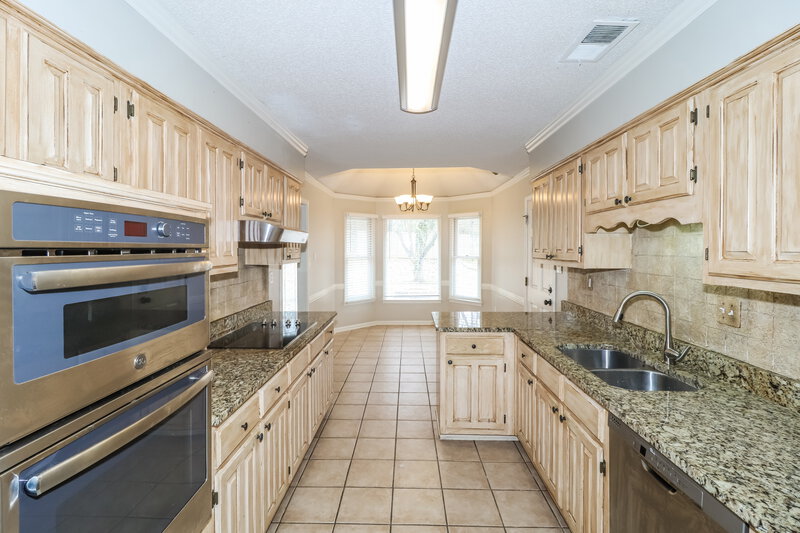 2,370/Mo, 472 Sanga Cir E Cordova, TN 38018 Kitchen View 2