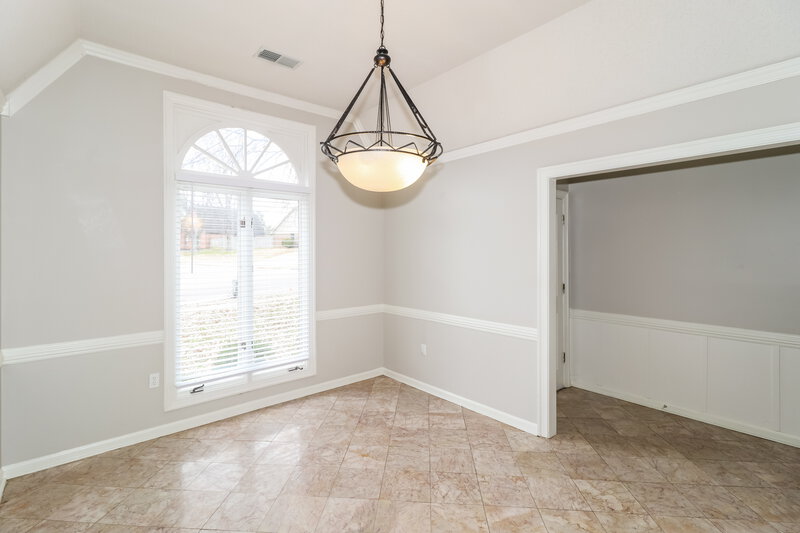 2,370/Mo, 472 Sanga Cir E Cordova, TN 38018 Dining Room View