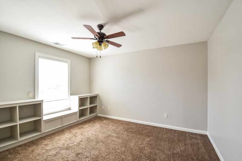 2,725/Mo, 2140 Redbud Cove Southaven, MS 38672 Bedroom View 3