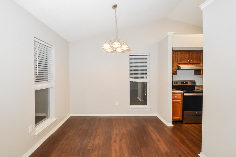 1,575/Mo, 10102 Williford Dr Olive Branch, MS 38654 Dining Room View 2