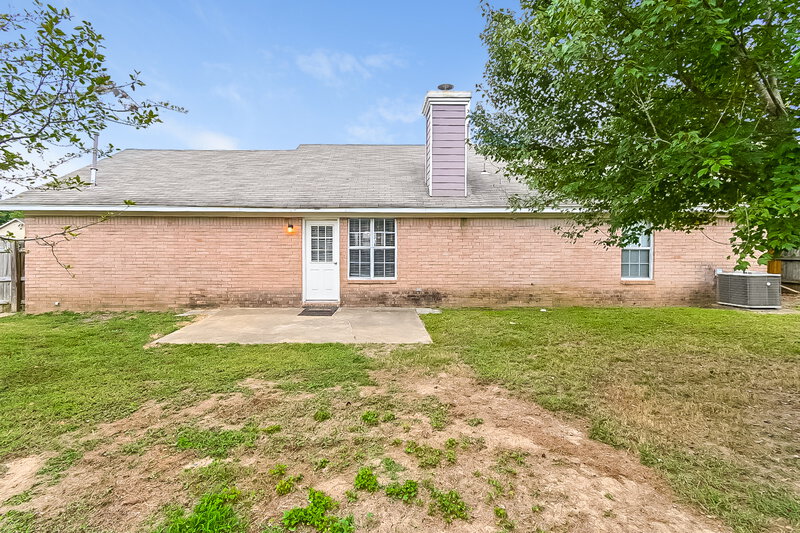 1,720/Mo, 6618 Kimberly Dr Olive Branch, MS 38654 Rear View
