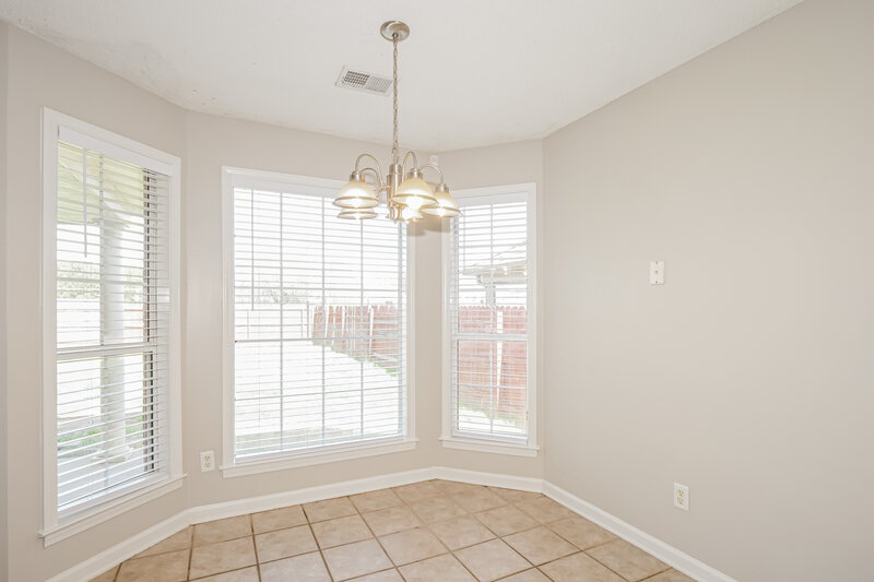 2,035/Mo, 1118 Greenwich Dr Hernando, MS 38632 Dining Room View