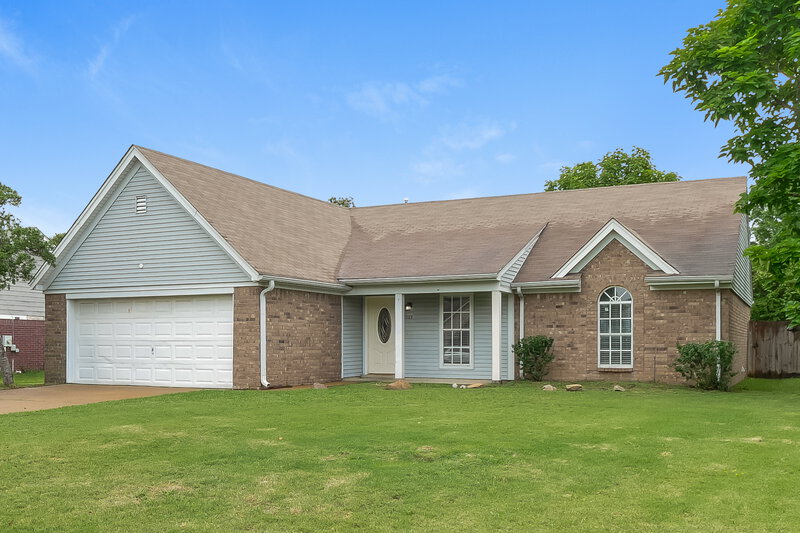 1,705/Mo, 7202 Brenwood Drive Horn Lake, MS 38637 Front View