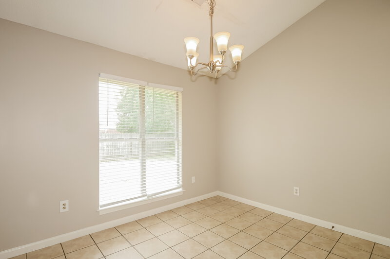 1,705/Mo, 7202 Brenwood Drive Horn Lake, MS 38637 Dining Room View
