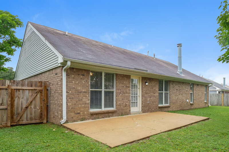 1,705/Mo, 7202 Brenwood Drive Horn Lake, MS 38637 Rear View 2