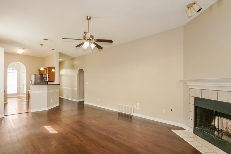 1,835/Mo, 9714 Java Cv Memphis, TN 38002 Living Room View