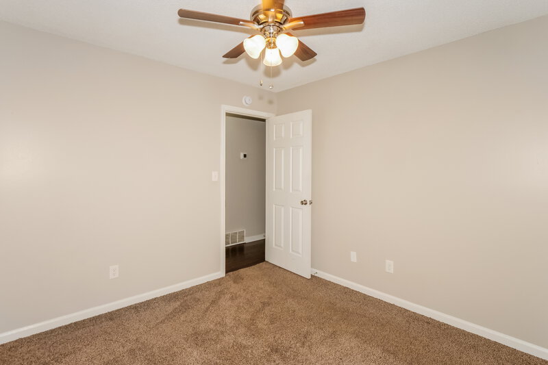 1,835/Mo, 9714 Java Cv Memphis, TN 38002 Bedroom View 4