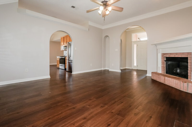 2,005/Mo, 6391 Braybourne Main Olive Branch, MS 38654 Living Room View