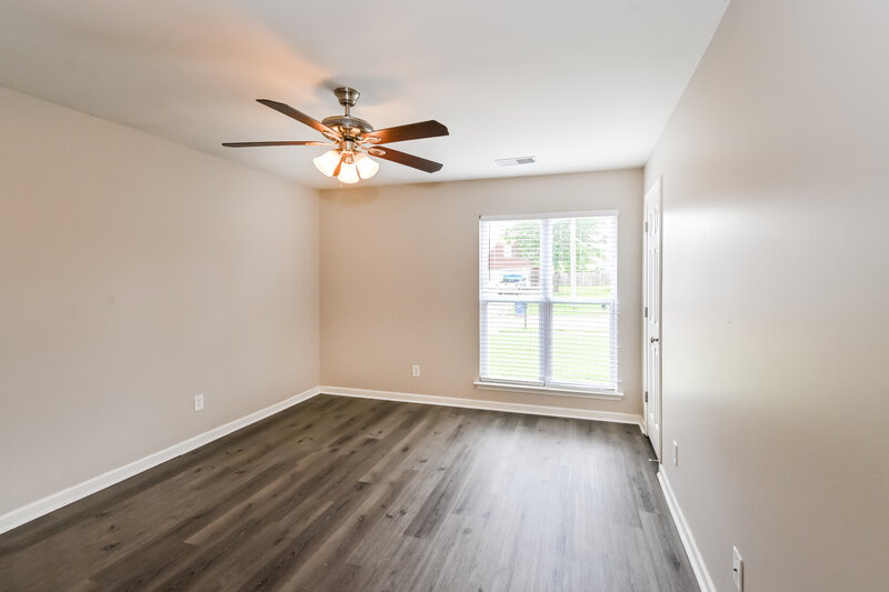 2,360/Mo, 13183 Sandbourne S Olive Branch, MS 38654 Main Bedroom View