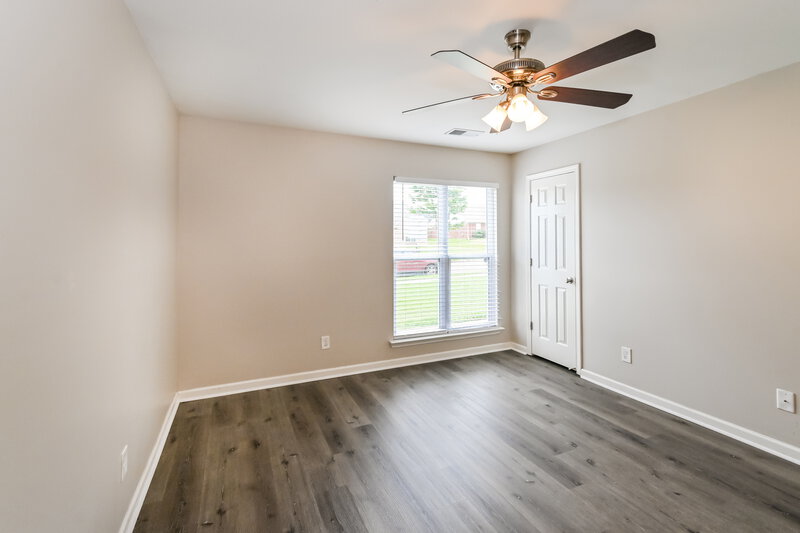 2,360/Mo, 13183 Sandbourne S Olive Branch, MS 38654 Main Bedroom View 2