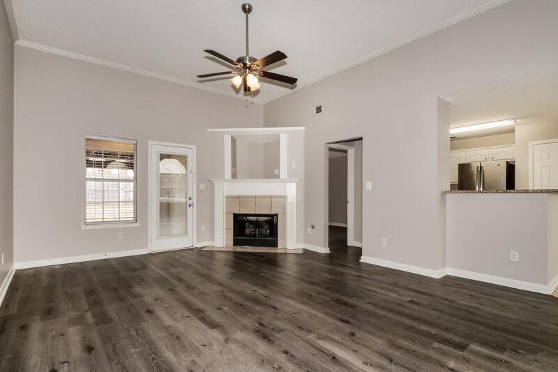 1,945/Mo, 115 Mossy Springs Dr Oakland, TN 38060 Living Room View 2