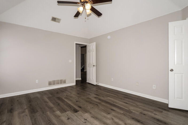 1,945/Mo, 115 Mossy Springs Dr Oakland, TN 38060 Main Bedroom View 2