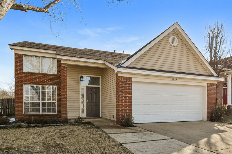 1,705/Mo, 6844 Charlotte Dr Olive Branch, MS 38654 Front View