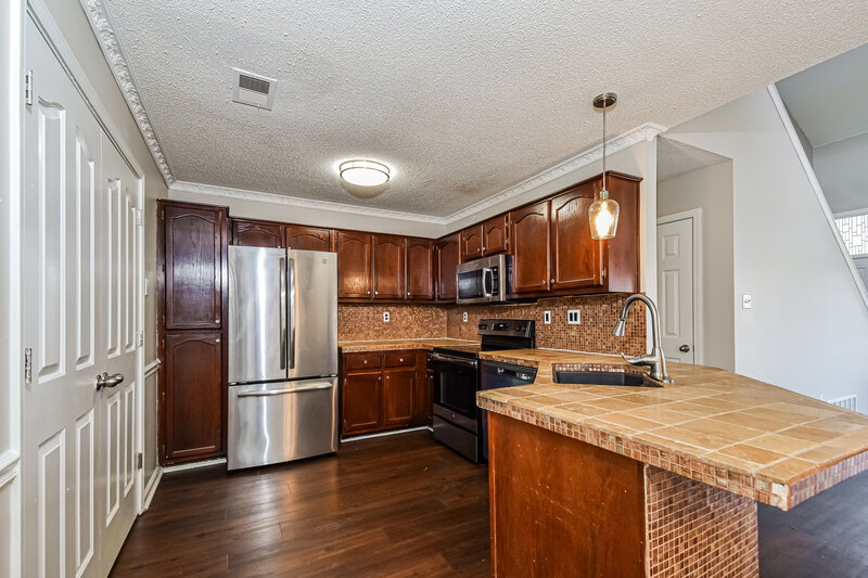 1,705/Mo, 6844 Charlotte Dr Olive Branch, MS 38654 Kitchen View