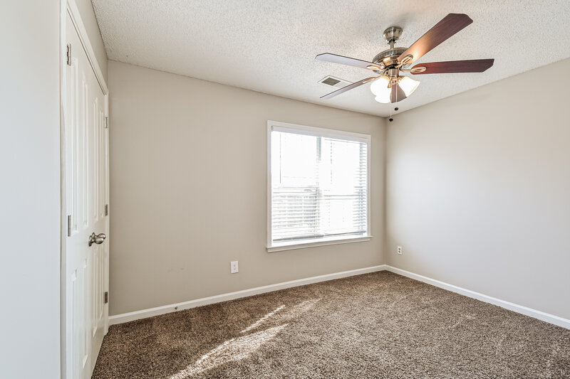 1,705/Mo, 6844 Charlotte Dr Olive Branch, MS 38654 Bedroom View