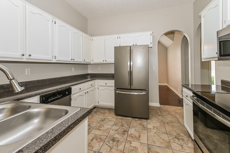 2,880/Mo, 7389 Ivy Trails Cv Olive Branch, MS 38654 Kitchen View 2