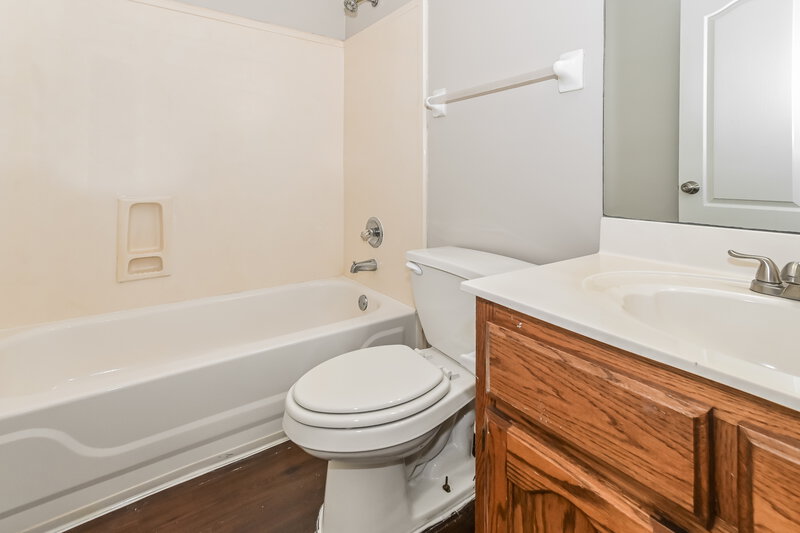 2,880/Mo, 7389 Ivy Trails Cv Olive Branch, MS 38654 Bathroom View
