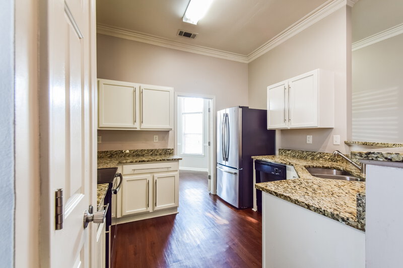 2,130/Mo, 4051 Bordeaux Ridge Cv S Memphis, TN 38125 Kitchen View