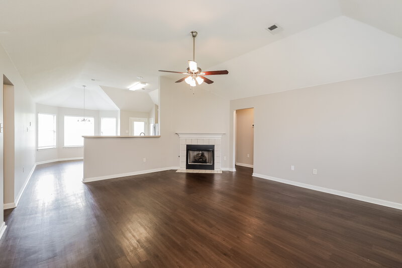1,845/Mo, 13699 Fox Bend Olive Branch, MS 38654 Living Room View