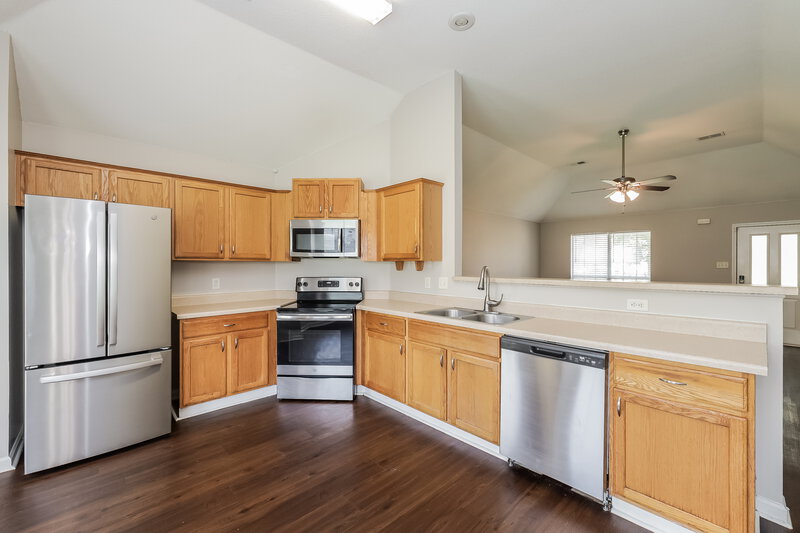 1,845/Mo, 13699 Fox Bend Olive Branch, MS 38654 Kitchen View