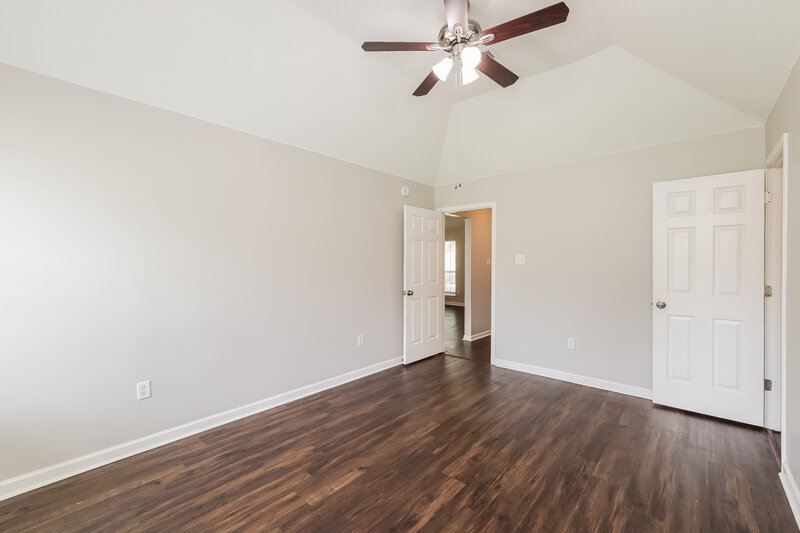 1,845/Mo, 13699 Fox Bend Olive Branch, MS 38654 Main Bedroom View