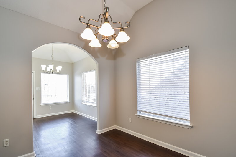 1,740/Mo, 1015 Cassabella Cv Memphis, TN 38018 Dining Room View