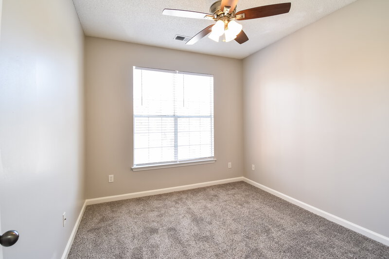 1,740/Mo, 1015 Cassabella Cv Memphis, TN 38018 Bedroom View