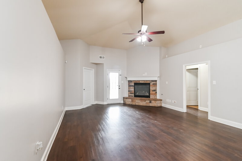 2,325/Mo, 2969 S Hartland Drive Southaven, MS 38672 Living Room View