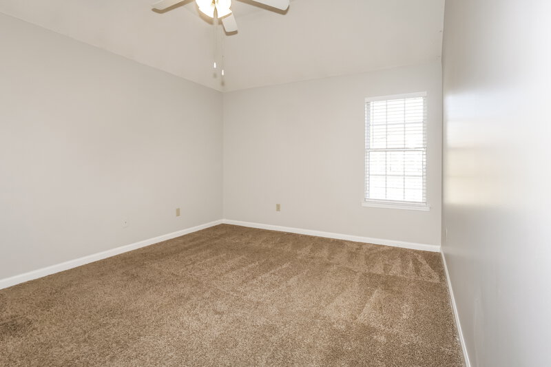 1,790/Mo, 4230 Ravenwood Dr N Horn Lake, MS 38637 Main Bedroom View