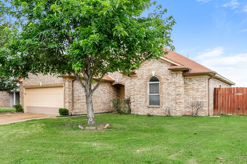 1,780/Mo, 60 Penny Ln Oakland, TN 38060 Front View