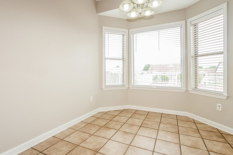 1,780/Mo, 60 Penny Ln Oakland, TN 38060 Dining Room View